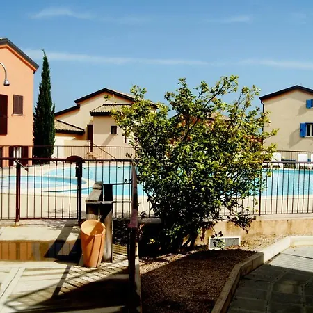 Appartement Lozari *